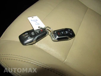 2016 Ford Explorer Limited - miniatura 19