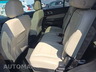 2016 Ford Explorer Platinum - miniatura 13