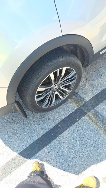 2016 Ford Explorer Platinum - miniatura 30