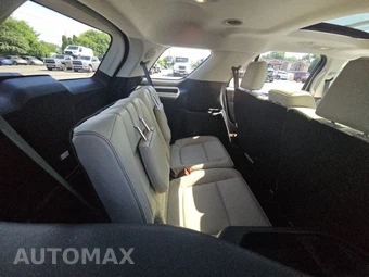 2016 Ford Explorer Platinum – miniatura 14