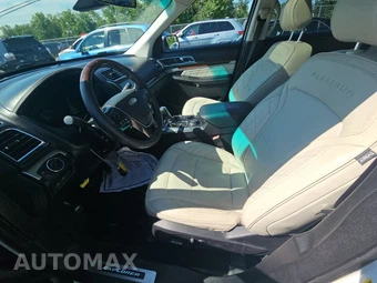 2016 Ford Explorer Platinum – miniatura 7