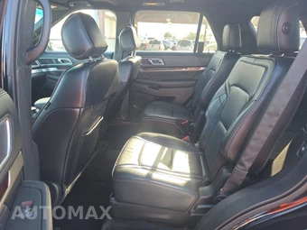 2016 Ford Explorer Platinum – miniatura 13