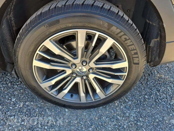 2016 Ford Explorer Platinum - miniatura 21