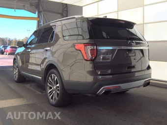 2016 Ford Explorer Platinum - miniatura 6