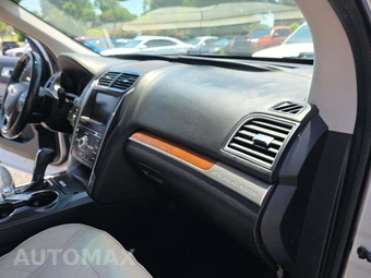2016 Ford Explorer Platinum – miniatura 20