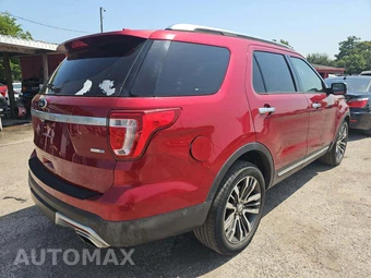 2016 Ford Explorer Platinum – miniatura 3
