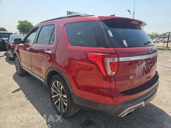 2016 Ford Explorer Platinum – miniatura 4