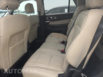 2016 Ford Explorer Platinum - miniatura 13