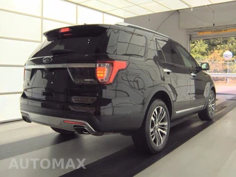 2016 Ford Explorer Platinum - miniatura 4