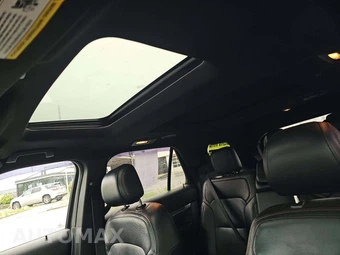 2016 Ford Explorer Sport – miniatura 11