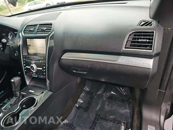 2016 Ford Explorer Sport – miniatura 19