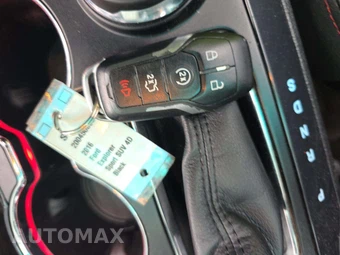 2016 Ford Explorer Sport – miniatura 8