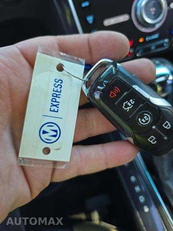 2016 Ford Explorer Sport – miniatura 8