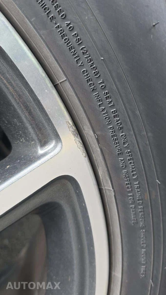 2016 Ford Explorer Sport - miniatura 29