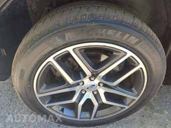 2016 Ford Explorer Sport - miniatura 20
