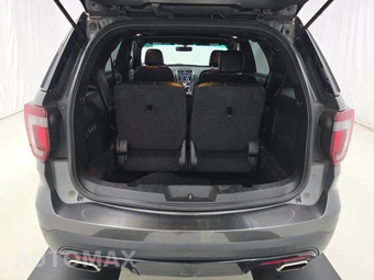 2016 Ford Explorer Sport – miniatura 17