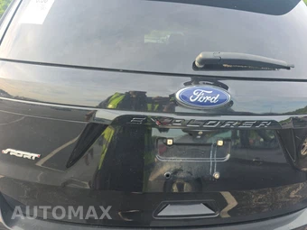 2016 Ford Explorer Sport – miniatura 17