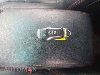 2016 Ford Explorer Sport – miniatura 9