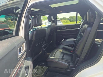 2016 Ford Explorer Sport – miniatura 10