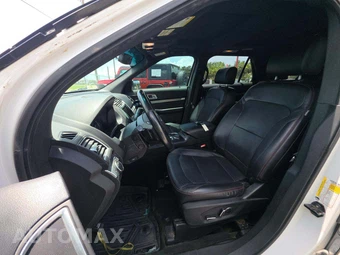 2016 Ford Explorer Sport - miniatura 6