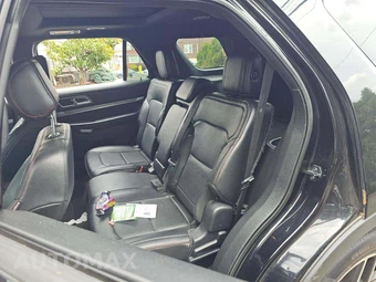 2016 Ford Explorer Sport – miniatura 13
