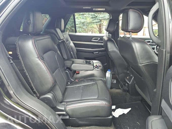 2016 Ford Explorer Sport – miniatura 16