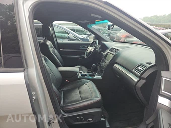 2016 Ford Explorer Sport – miniatura 8