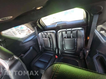 2016 Ford Explorer Sport - miniatura 11
