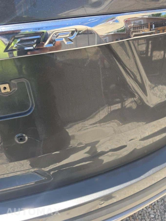 2016 Ford Explorer XLT – miniatura 29