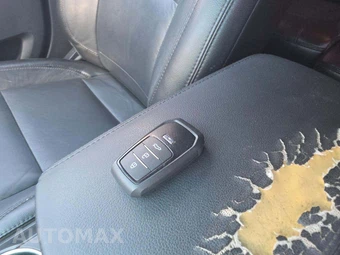 2016 Ford Explorer XLT – miniatura 8