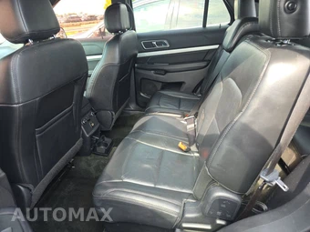 2016 Ford Explorer XLT - miniatura 13