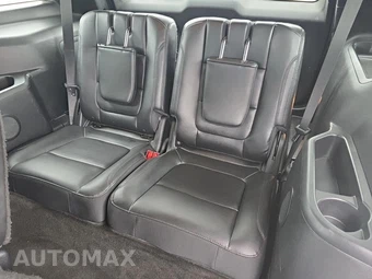 2016 Ford Explorer XLT – miniatura 17