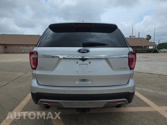 2016 Ford Explorer XLT – miniatura 5