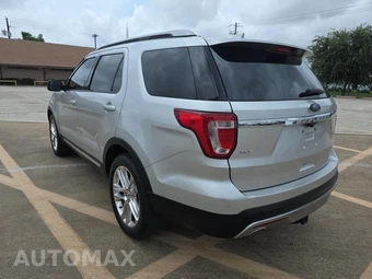 2016 Ford Explorer XLT – miniatura 6