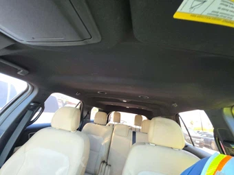 2016 Ford Explorer XLT - miniatura 11