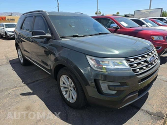 2016 Ford Explorer XLT - miniatura 4