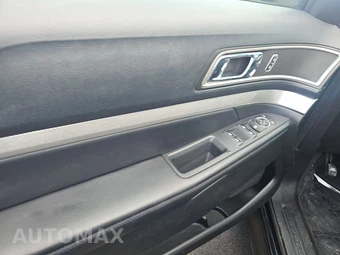 2016 Ford Explorer XLT - miniatura 9
