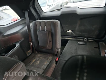 2016 Ford Explorer XLT – miniatura 14