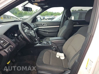 2016 Ford Explorer XLT – miniatura 7