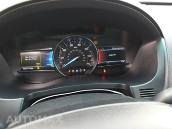 2016 Ford Explorer XLT – miniatura 12