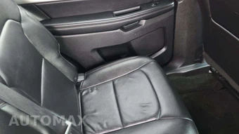 2016 Ford Explorer XLT – miniatura 21