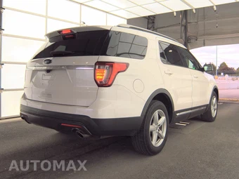 2016 Ford Explorer XLT – miniatura 4