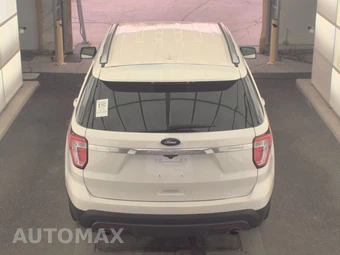 2016 Ford Explorer XLT – miniatura 5