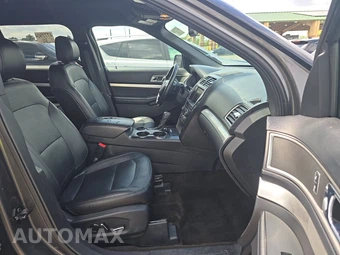 2016 Ford Explorer XLT - miniatura 14
