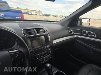 2016 Ford Explorer XLT - miniatura 17