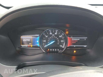 2016 Ford Explorer XLT - miniatura 6