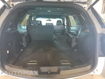 2016 Ford Explorer XLT – miniatura 16