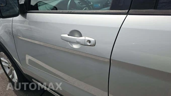 2016 Ford Explorer XLT – miniatura 20