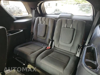 2016 Ford Explorer XLT - miniatura 14