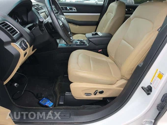 2016 Ford Explorer XLT - miniatura 3